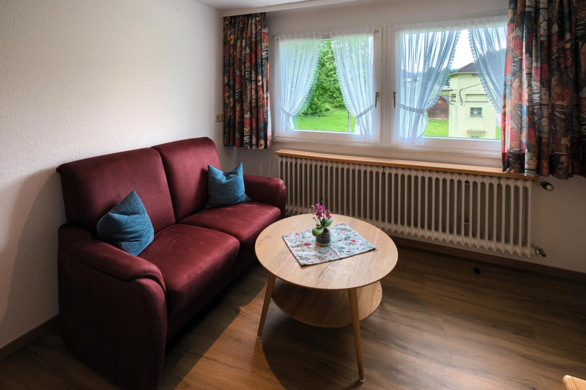 Gasthaus-Pension Zum Loewen Grafenhausen Exteriör bild